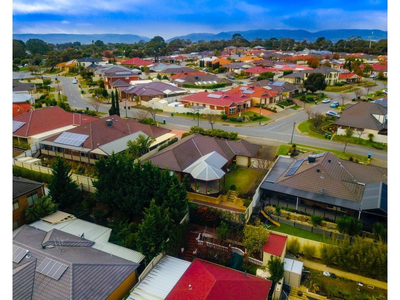 16 River Walk, Walkley Heights SA 5098