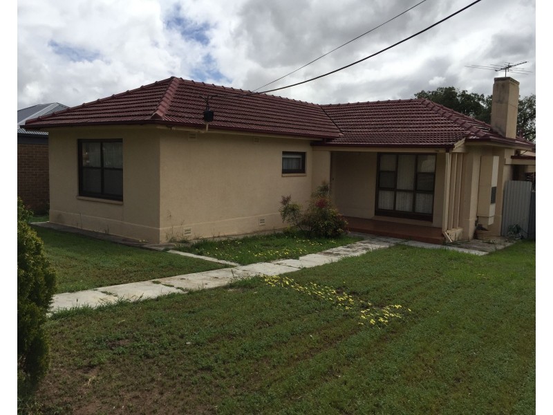 35 Clearview Crescent, Clearview SA 5085