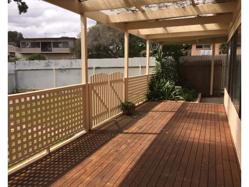35 Clearview Crescent, Clearview SA 5085