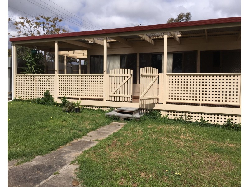 35 Clearview Crescent, Clearview SA 5085