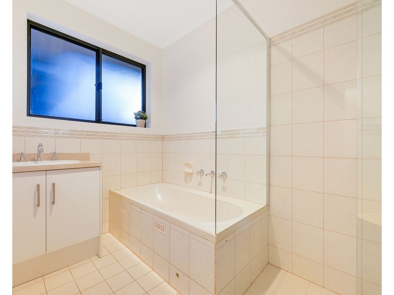 1/22 Valley Road, Highbury SA 5089