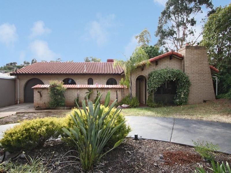 121 Stanford Road, Salisbury Heights SA 5109