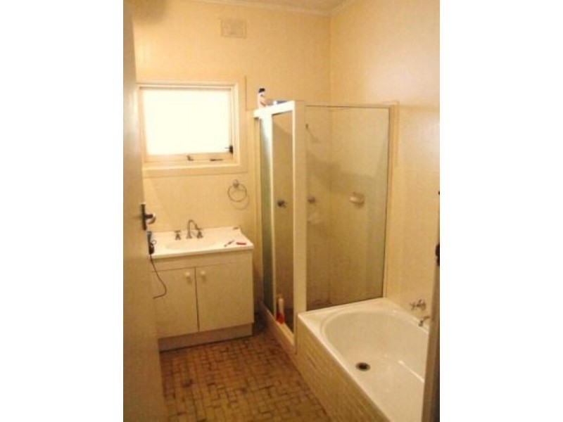 17A The Strand, Brahma Lodge SA 5109