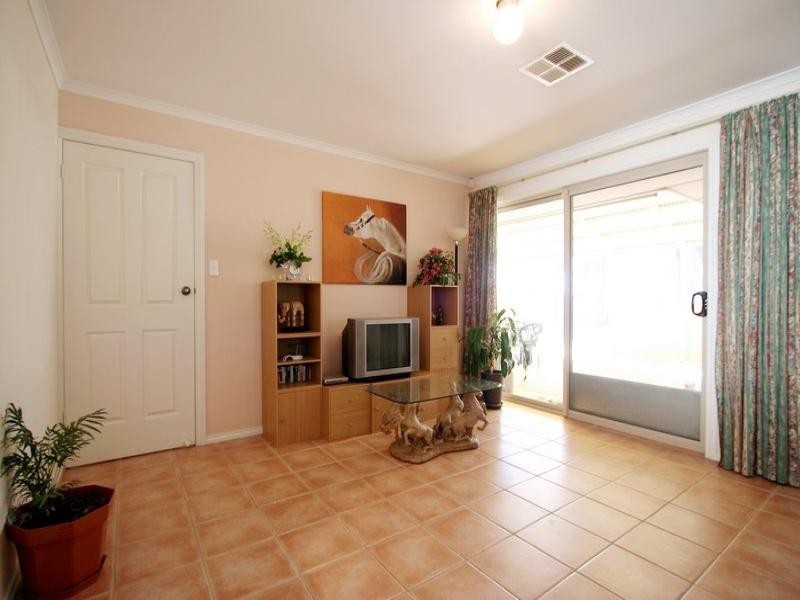 96 Daniel Avenue, Globe Derby Park SA 5110