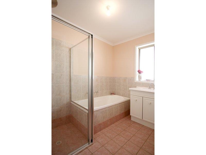 96 Daniel Avenue, Globe Derby Park SA 5110