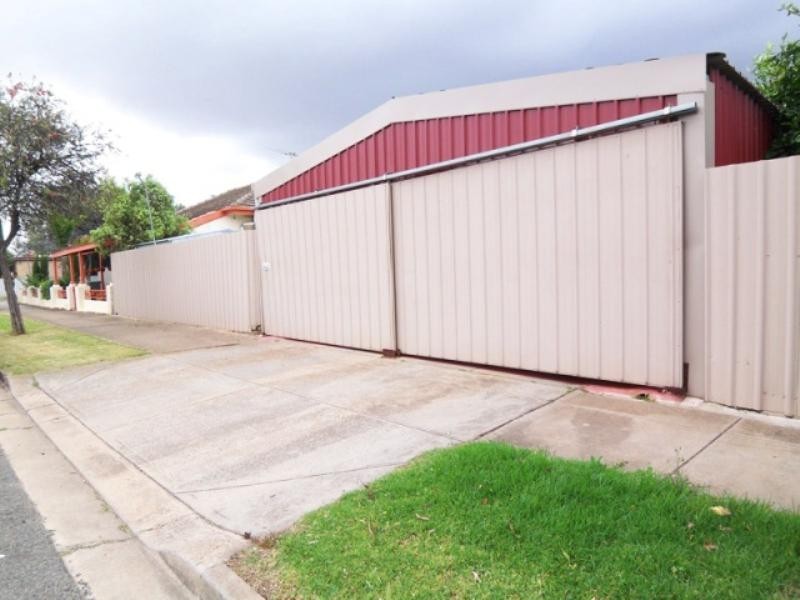 5 Ayredale Avenue, Clearview SA 5085