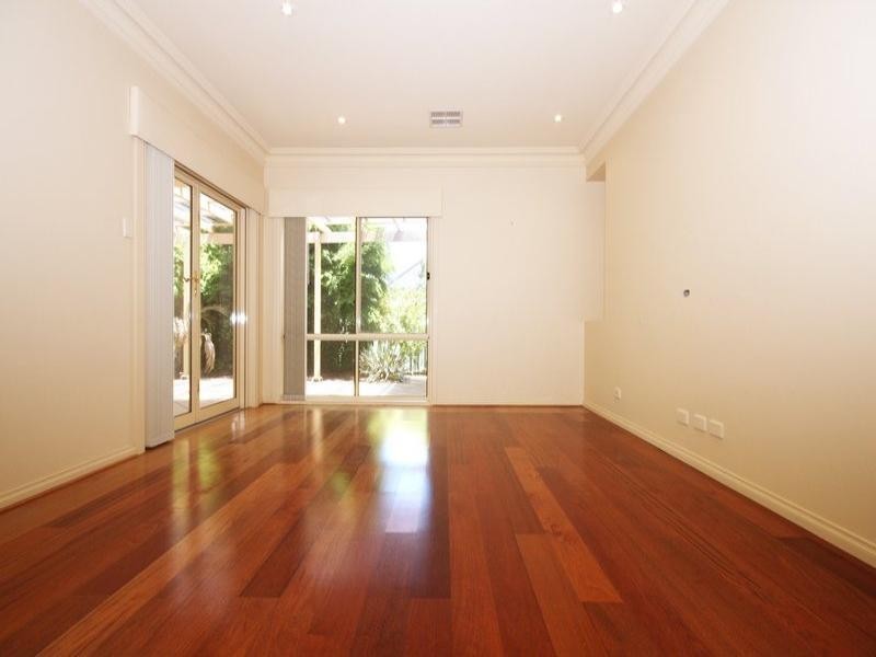 23 The Walk, Mawson Lakes SA 5095