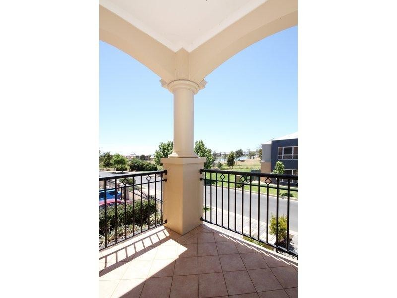 23 The Walk, Mawson Lakes SA 5095