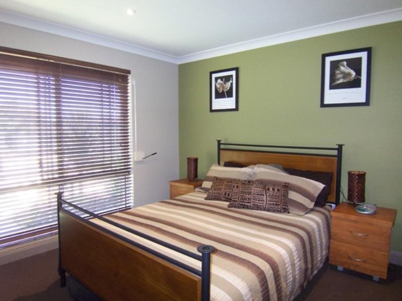 17 Dene Street, Walkley Heights SA 5098