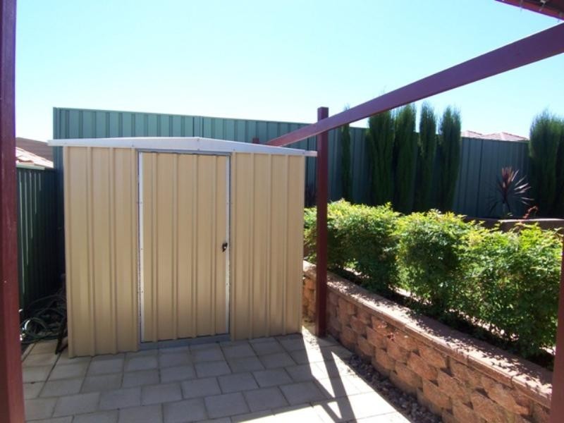 17 Dene Street, Walkley Heights SA 5098