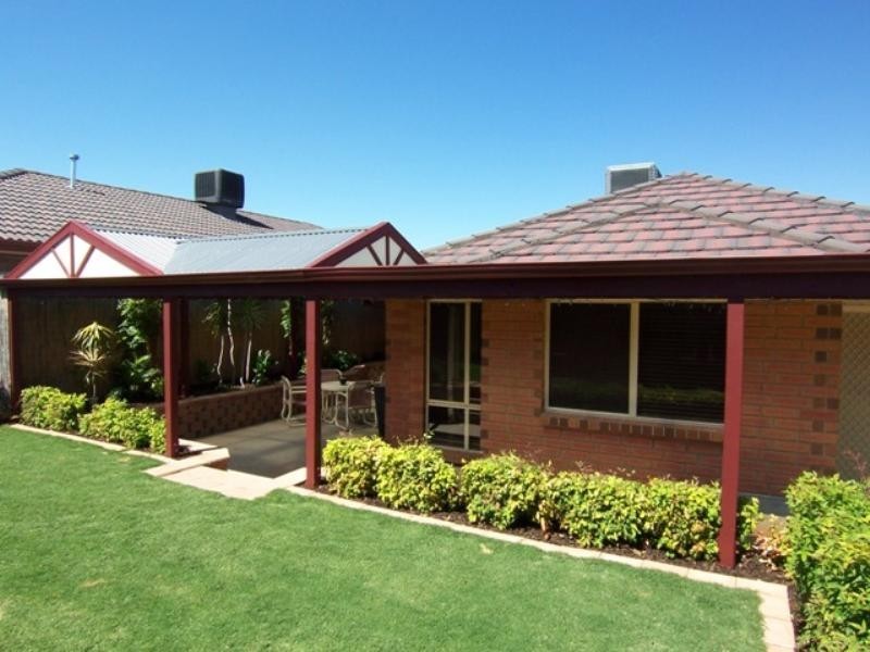 17 Dene Street, Walkley Heights SA 5098