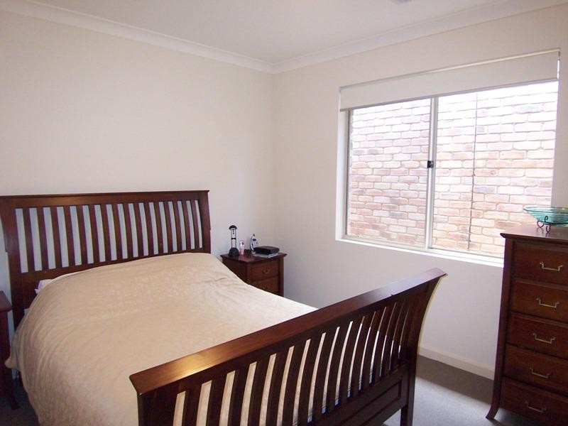 9 Thornton Road, Greenacres SA 5086