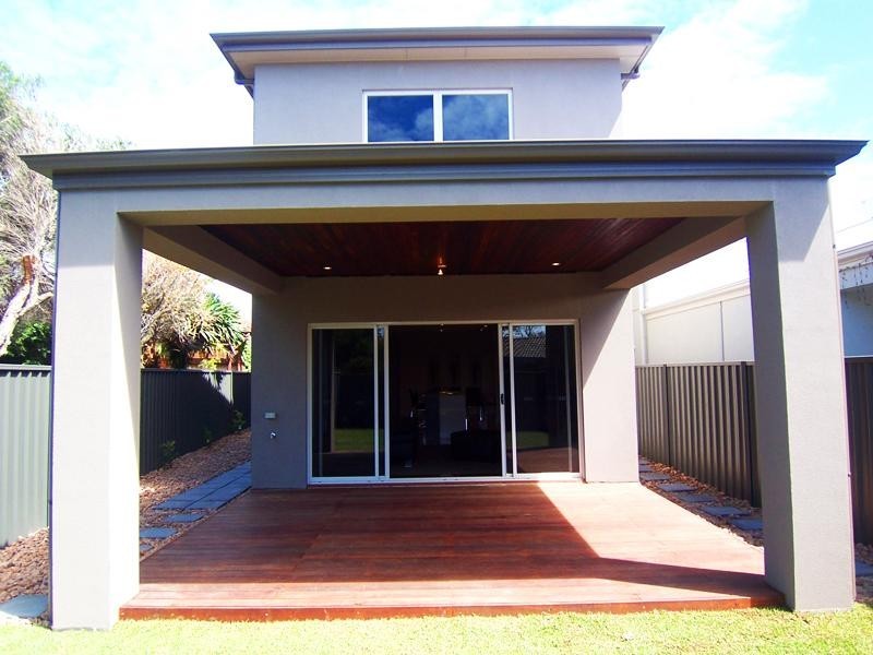 13a Newcombe Avenue, West Lakes Shore SA 5020