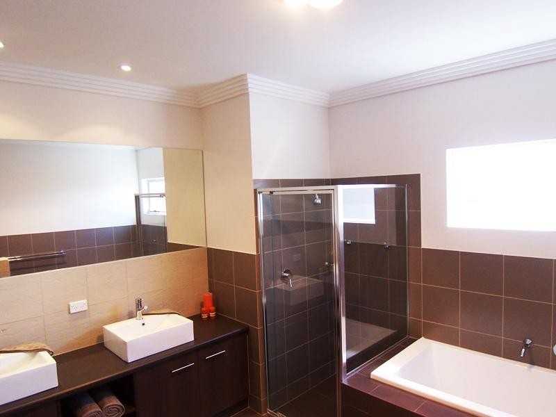 13a Newcombe Avenue, West Lakes Shore SA 5020