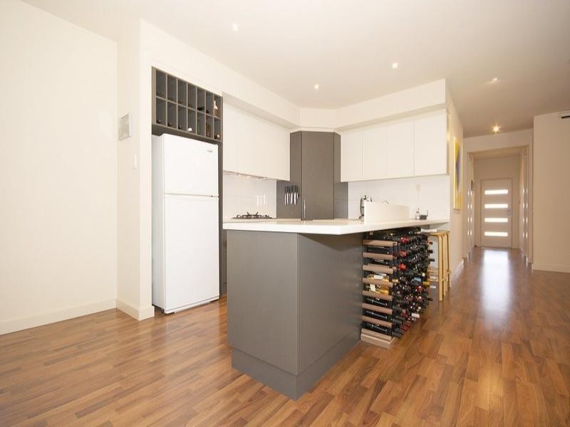 8 Mossman Street, Mawson Lakes SA 5095