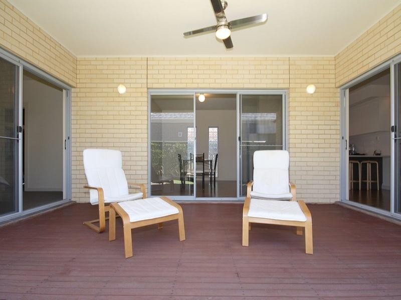 8 Mossman Street, Mawson Lakes SA 5095