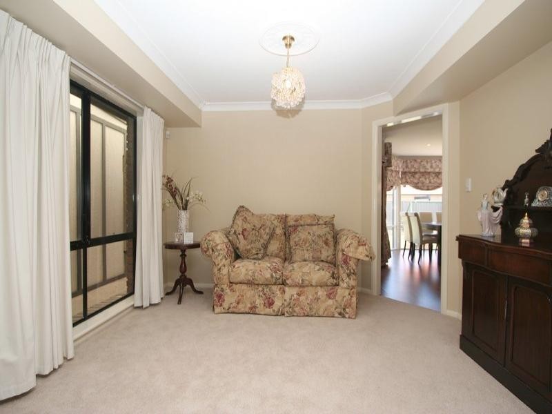 5 Whistler Drive, Oakden SA 5086