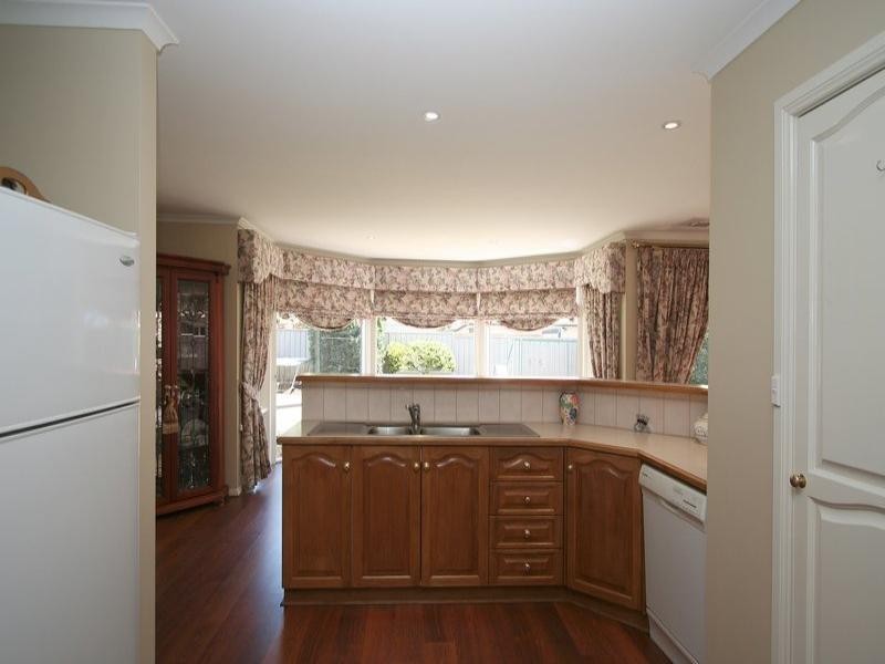 5 Whistler Drive, Oakden SA 5086