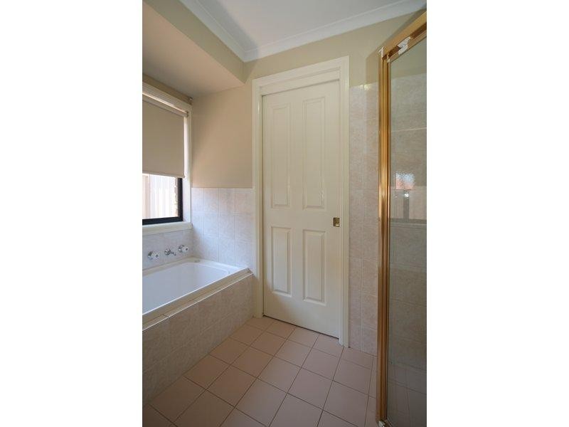 5 Whistler Drive, Oakden SA 5086