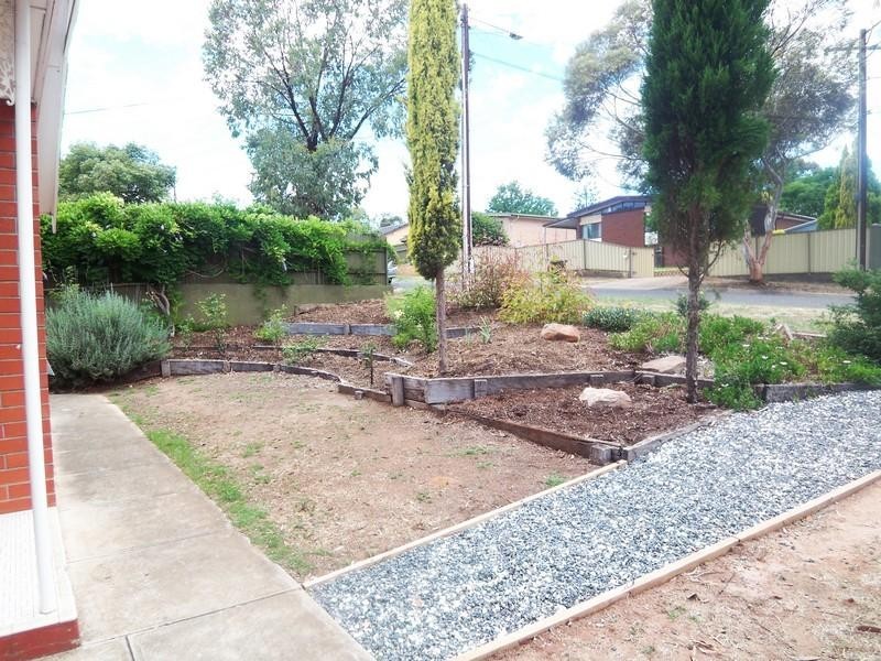 14 Albion Street, Ridgehaven SA 5097