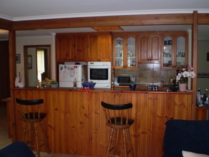 4 Leawarra Avenue, Seaford SA 5169