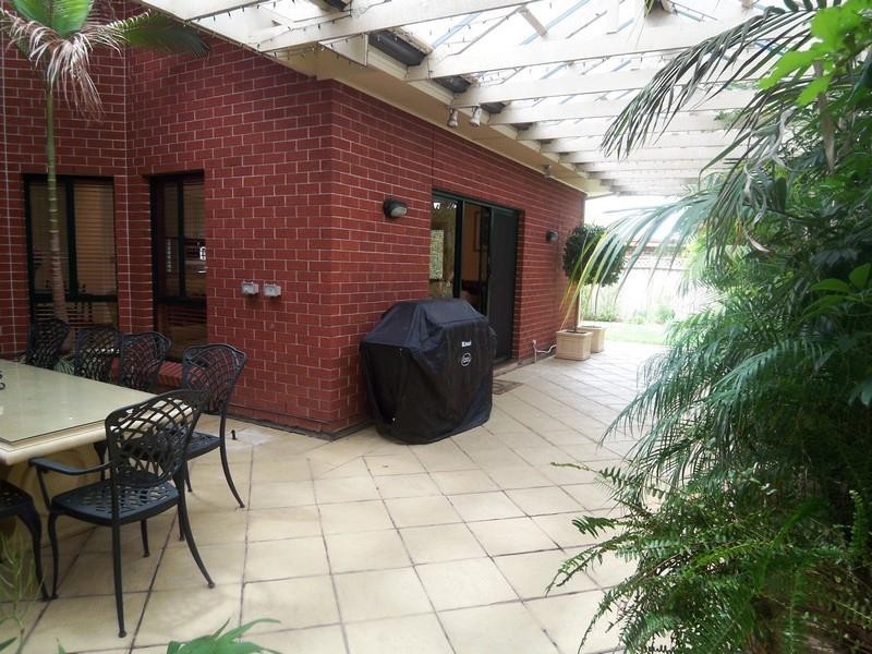 8 Dovecote Street, Oakden SA 5086