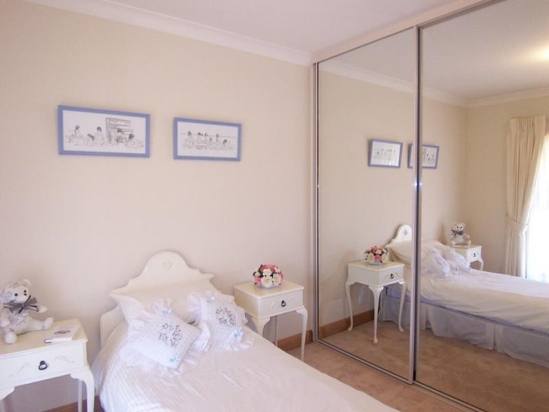 8 Dovecote Street, Oakden SA 5086