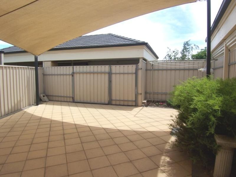 4/1 Elmglade Drive, Oakden SA 5086