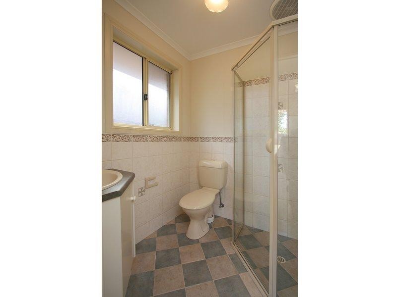 21 Saltram Parade, Oakden SA 5086