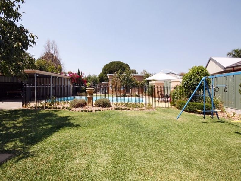 2 Bowran Avenue, Klemzig SA 5087