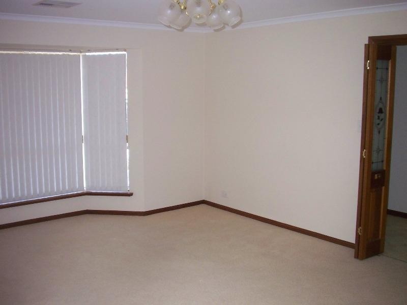 21 Hidcote Circuit, Oakden SA 5086