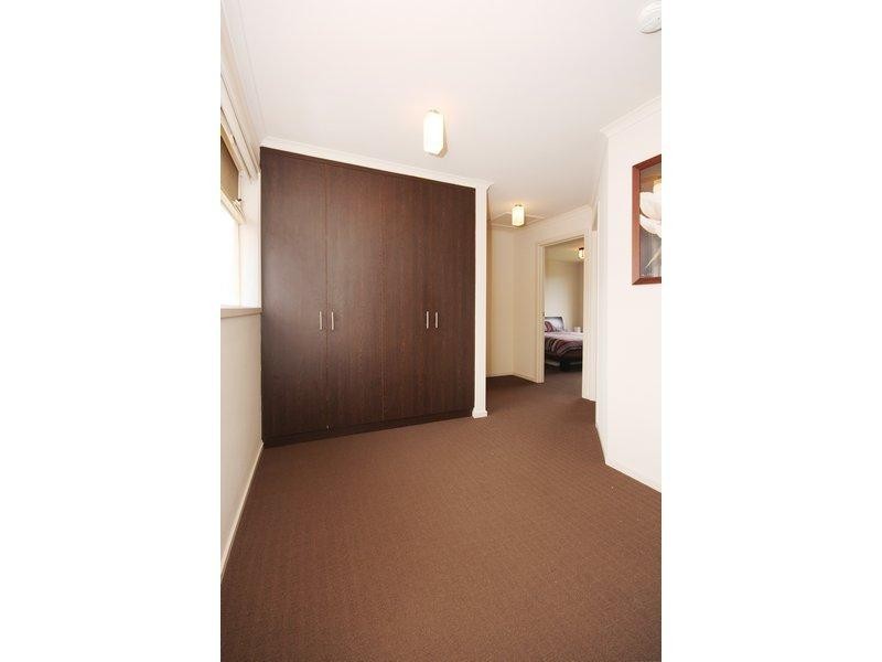 23 Hughes Court, Walkley Heights SA 5098