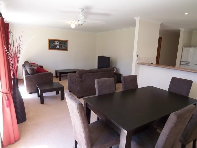 55b Andrew Smith Drive, Parafield Gardens SA 5107