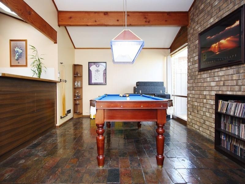 128 Black Road, Flagstaff Hill SA 5159