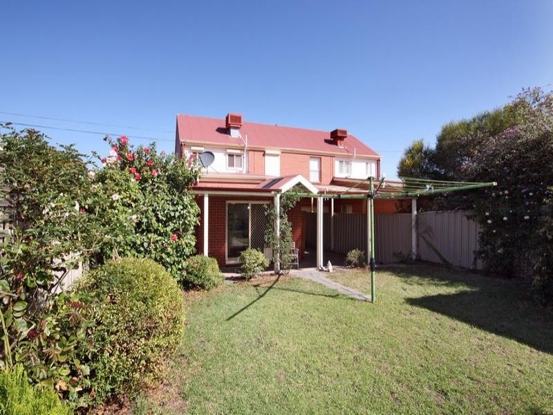 14 Lord Howe Avenue, Oakden SA 5086