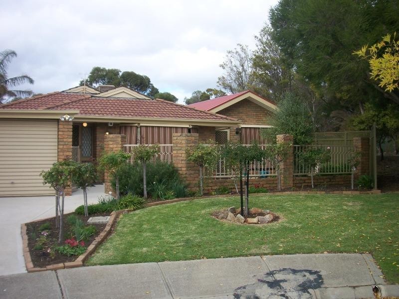 14 Frontignac Court, Wynn Vale SA 5127