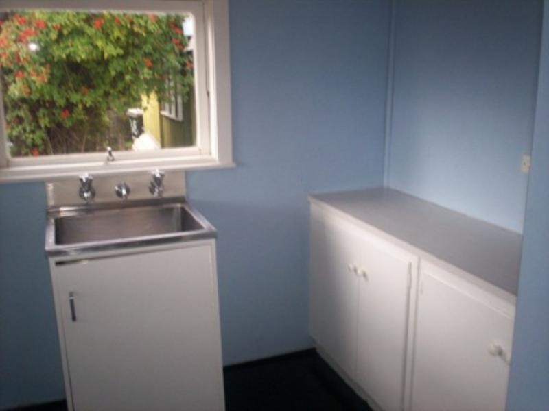 21 Amber Avenue, Clearview SA 5085