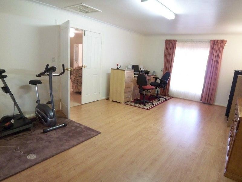 16 Gladman Close, Hillbank SA 5112