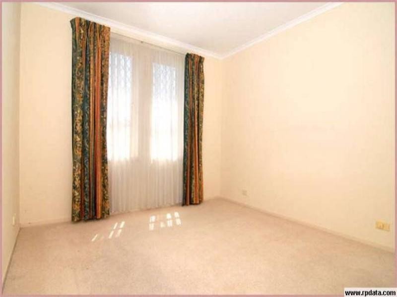 13 Victoria Drive, Oakden SA 5086