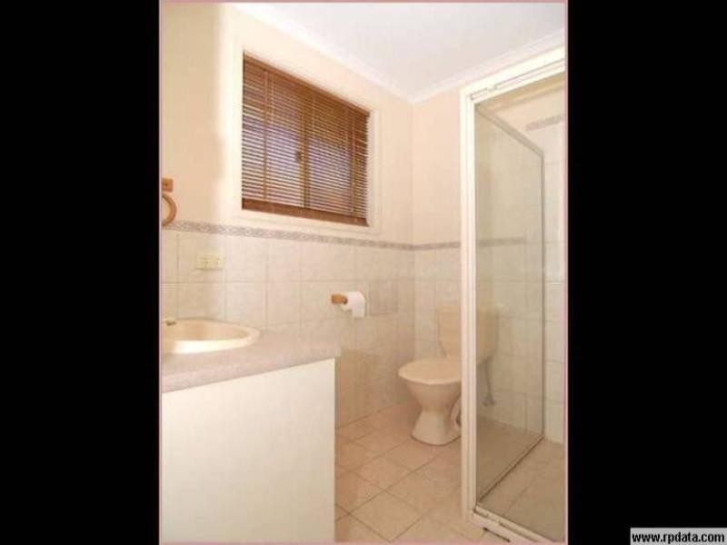 13 Victoria Drive, Oakden SA 5086