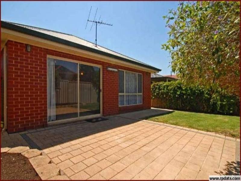 13 Victoria Drive, Oakden SA 5086