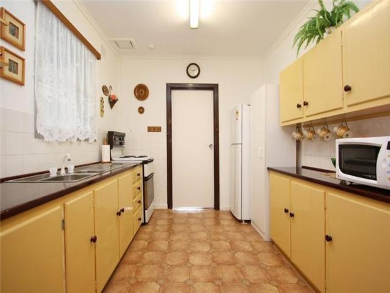 4 Mettika Avenue, Ingle Farm SA 5098