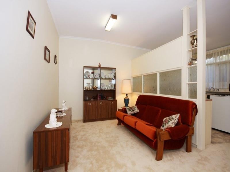 4 Maves Road, Para Hills SA 5096