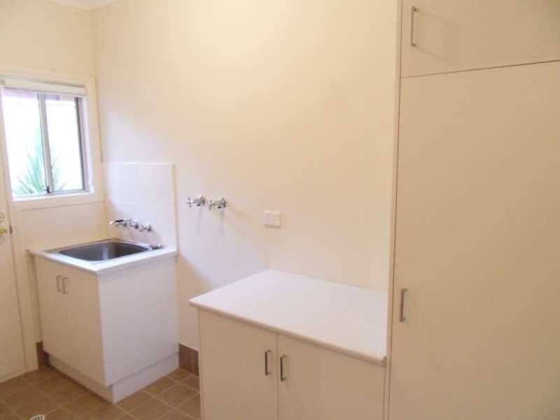 19 Burman Avenue, Gilles Plains SA 5086