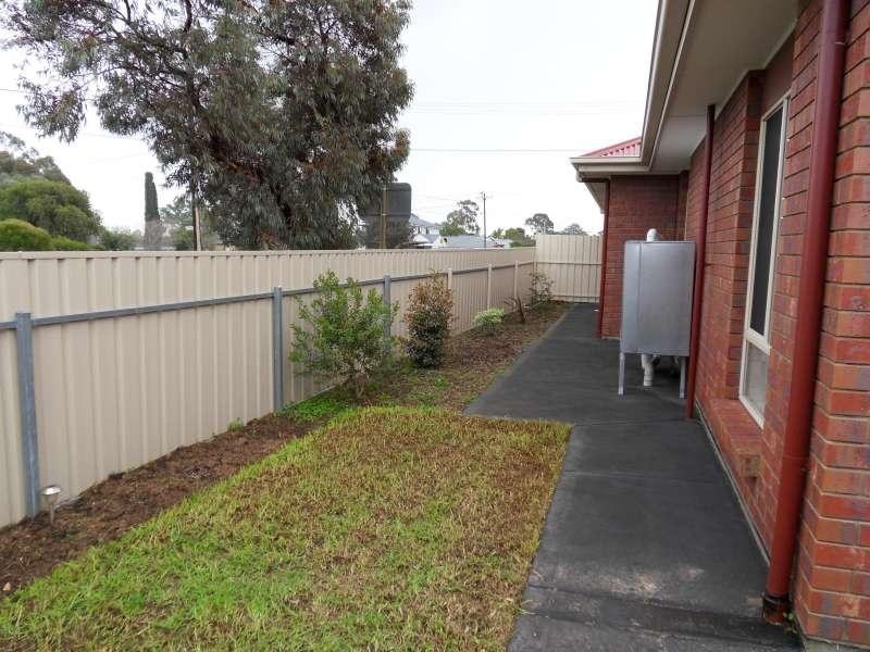 19 Burman Avenue, Gilles Plains SA 5086