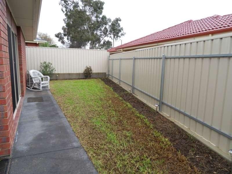 19 Burman Avenue, Gilles Plains SA 5086