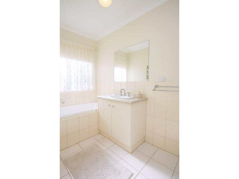 Unit 2/34 Walkleys Road, Valley View SA 5093