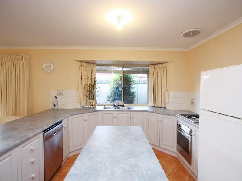 33 Seabright Avenue, Parafield Gardens SA 5107