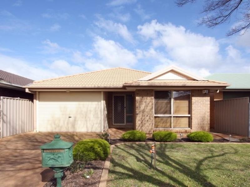19 Claremont Avenue, Oakden SA 5086