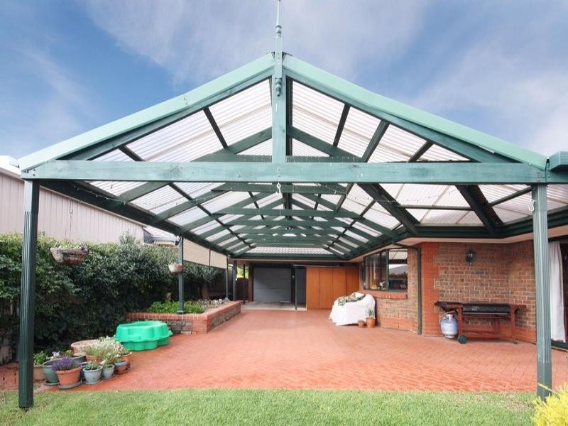 10 Holly Place, Golden Grove SA 5125